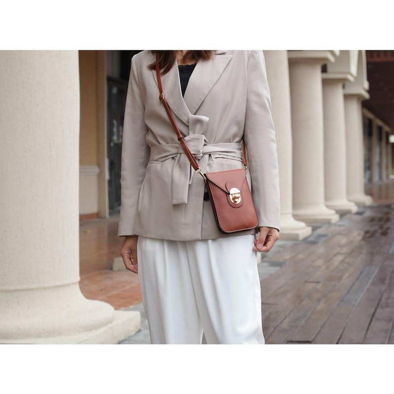 Havana Smartphone Crossbody Handbag
