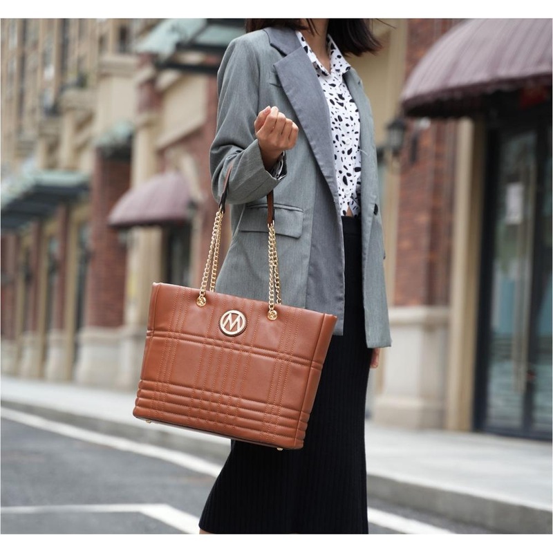 Alyne Vegan Leather Women Shoulder Bag – Elegance Redefined