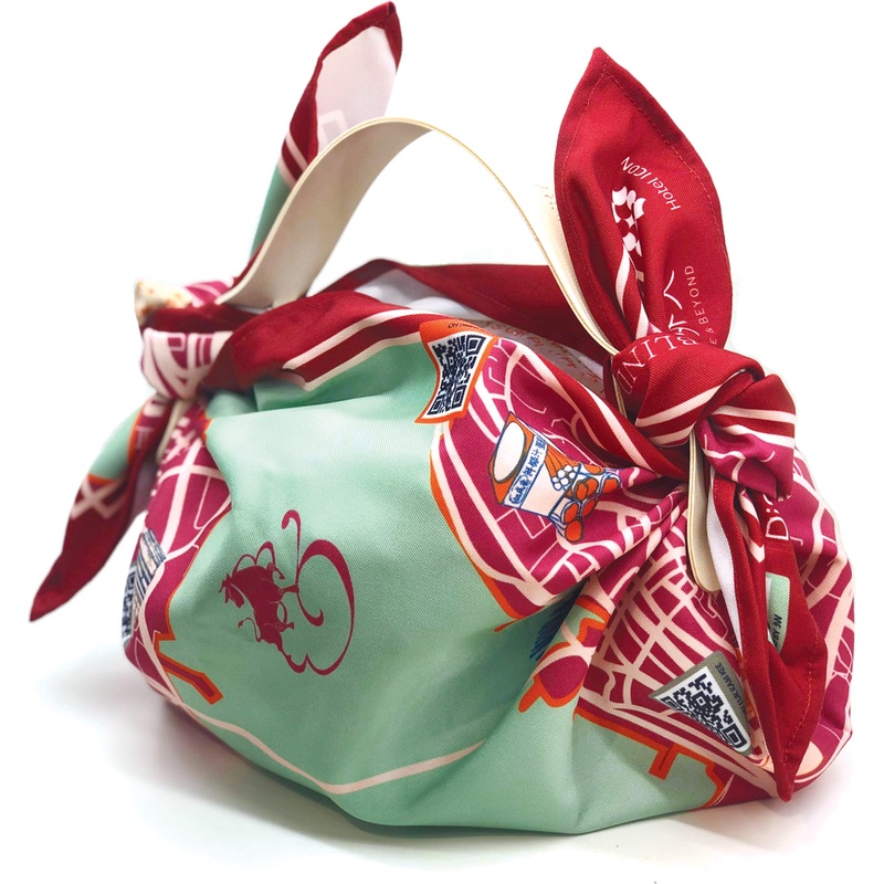 Blind by JW Hotel Icon X DiSCARVERY Wrap Bag