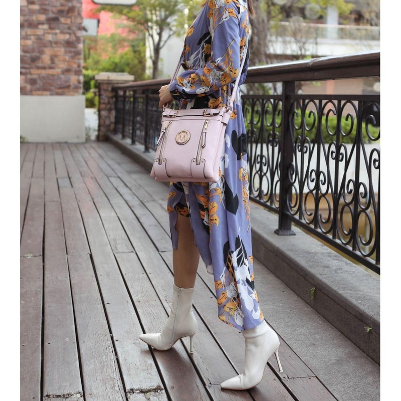Veronika Crossbody Handbag – A Symphony of Style in Vegan Leather