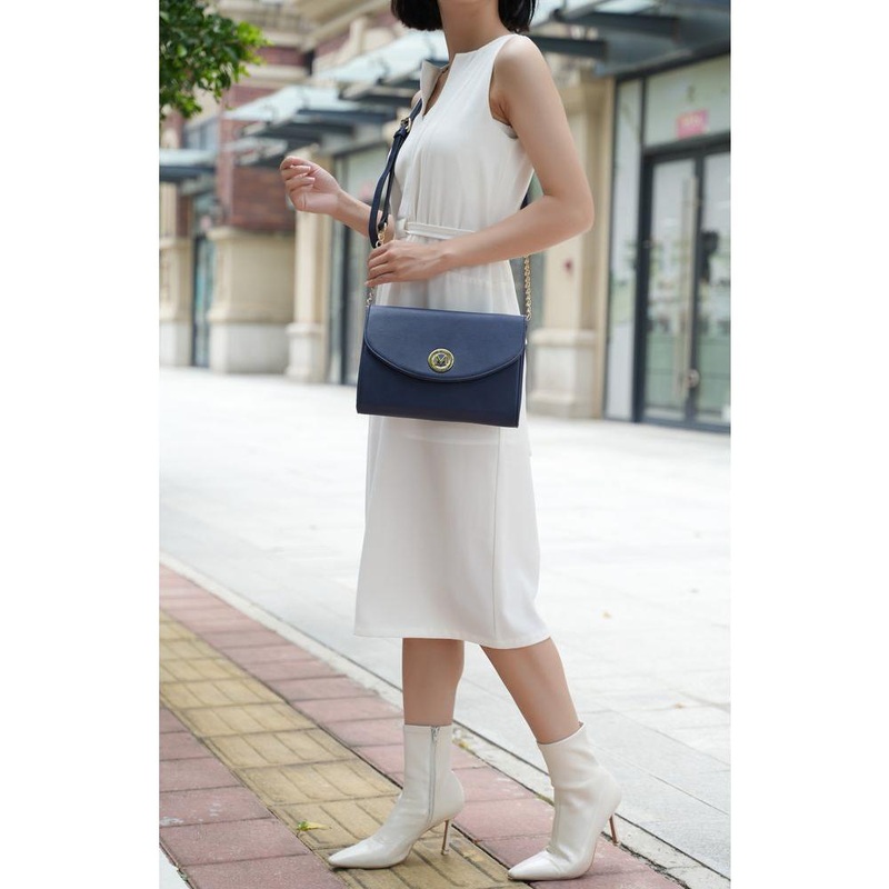 Andra Crossbody Handbag – Sophistication in Vegan Leather