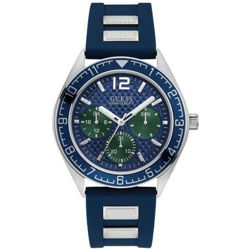 Guess Men’s Watch W1167G1: A Statement of Luxury and Precision